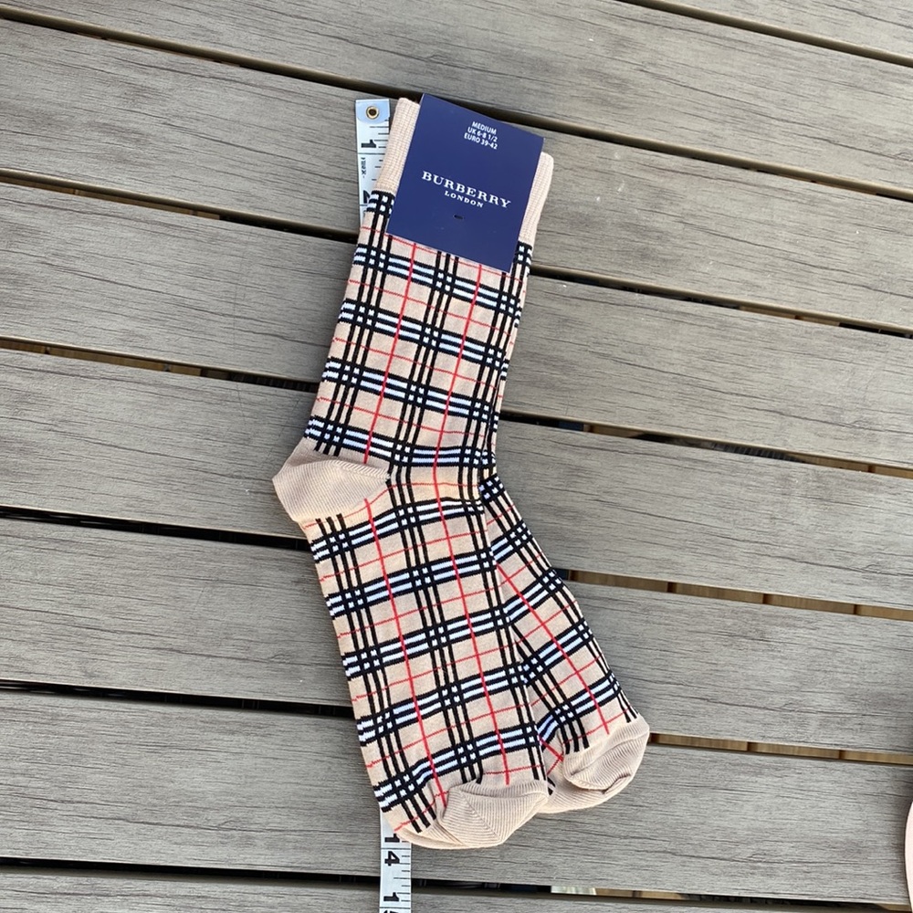 Burberry Nova Check Cotton Blend(70/30) mid length Socks! 🔥🔥🔥NWT! - Picture 6 of 8